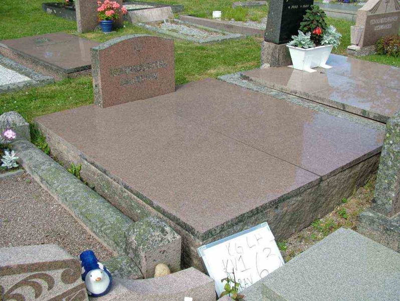 Hautatunnus: 7 02    63-2