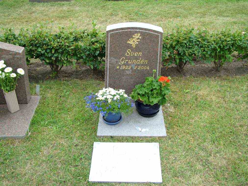 Gravnummer: 7 07    48