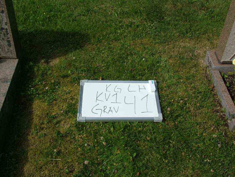 Hautatunnus: 7 02    41-1