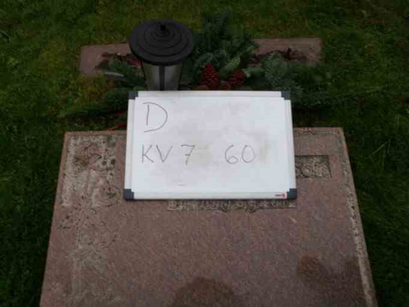 Gravnummer: 3 07    60