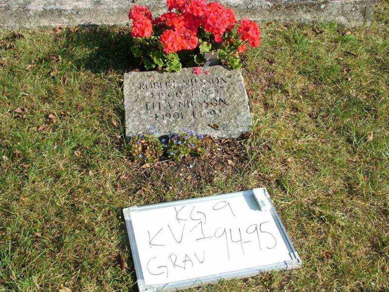 Grave number: 9 01    94-95