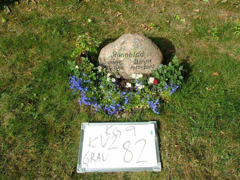 Hautatunnus: 9 02    82