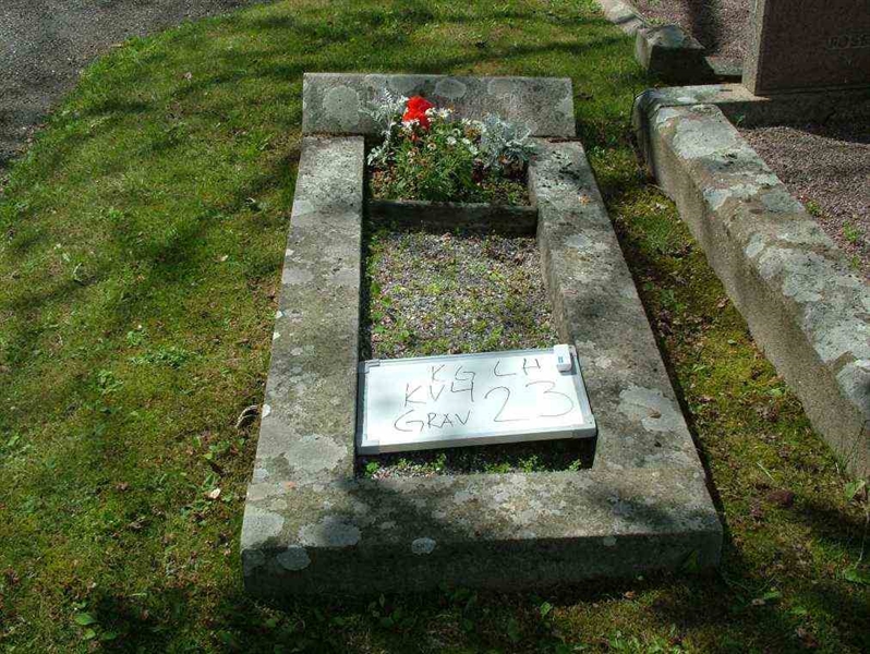 Hautatunnus: 7 04    23-1