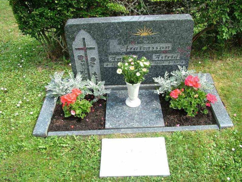 Gravnummer: 7 09    13-2