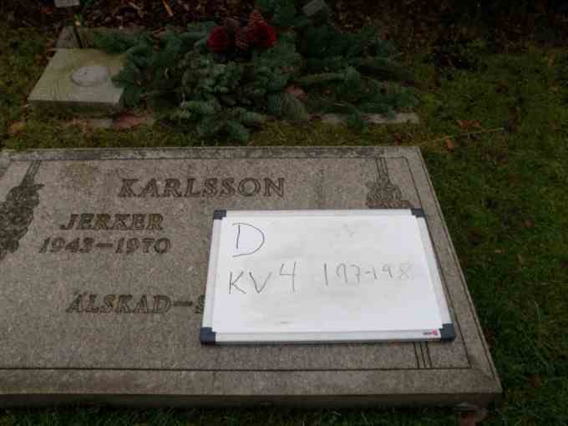 Gravnummer: 3 04   197-198