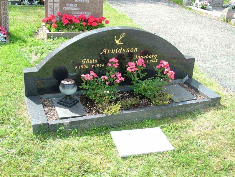 Gravnummer: 7 04    57-2