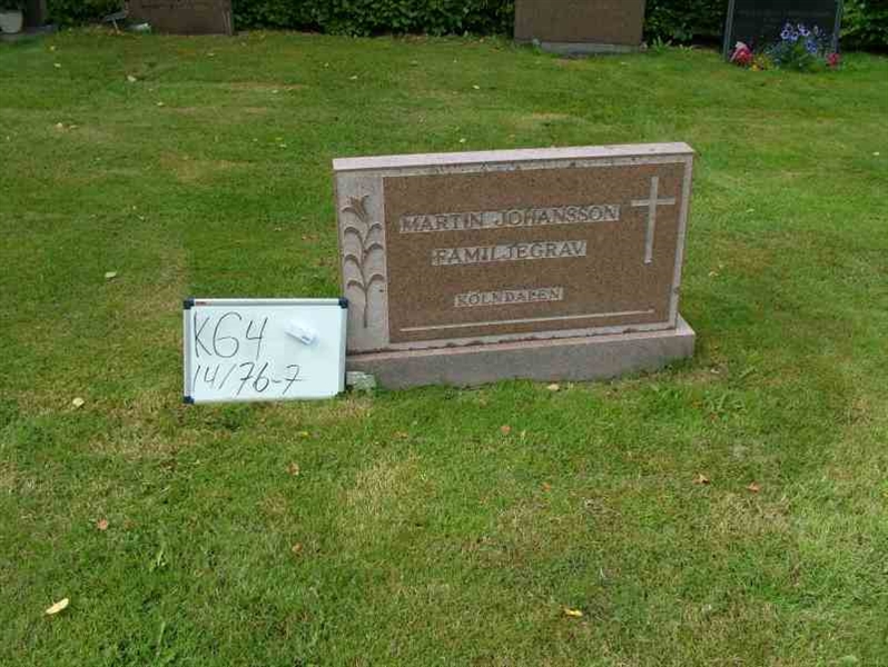 Hautatunnus: 4 14-G    76-77