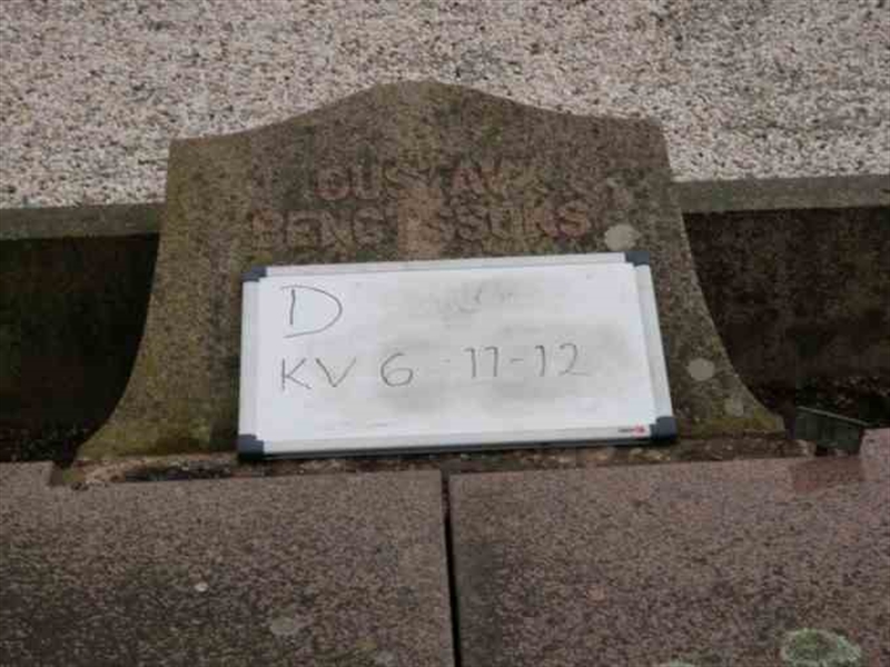 Gravnummer: 3 06    11-12