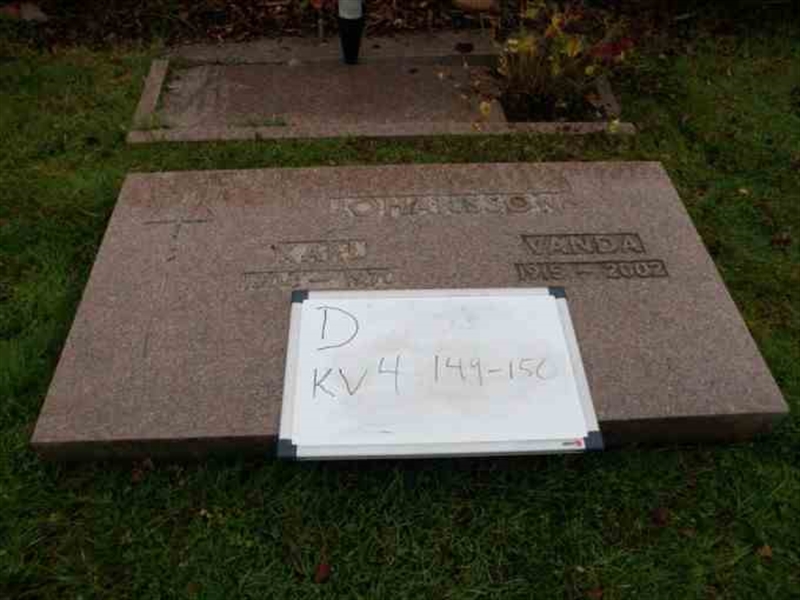 Hautatunnus: 3 04   149-150