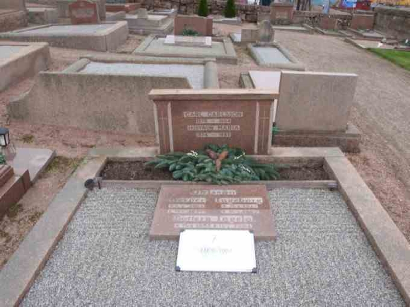 Hautatunnus: 2  1000-1001