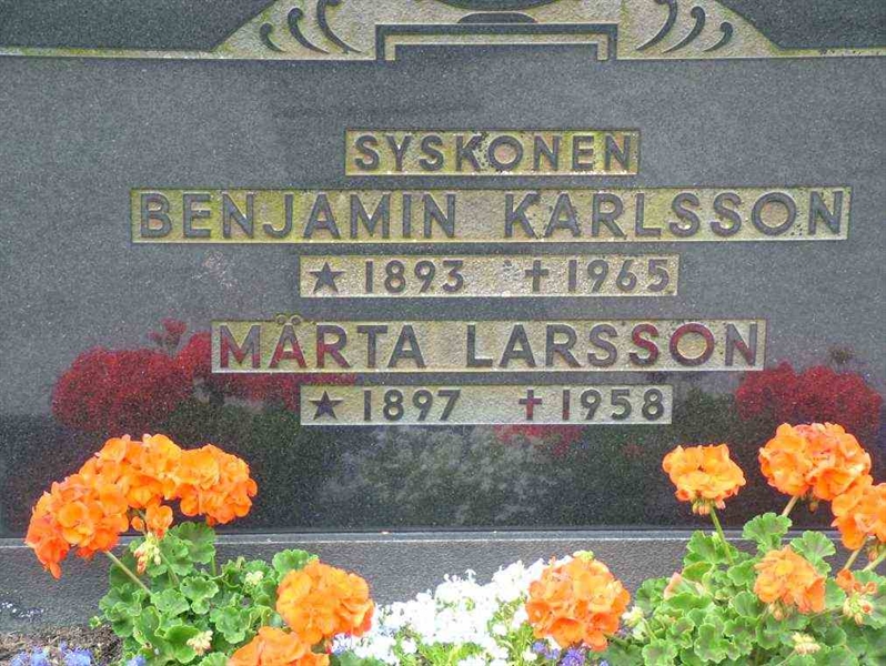 Hautatunnus: 7 05    40-2