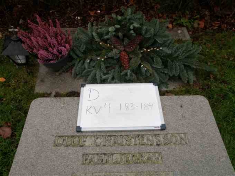 Gravnummer: 3 04   183-184