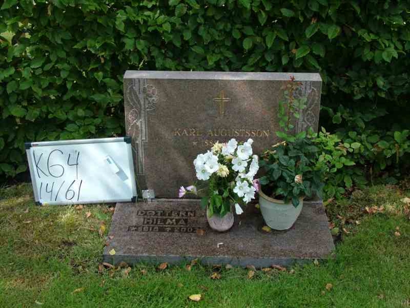 Hautatunnus: 4 14-G    61