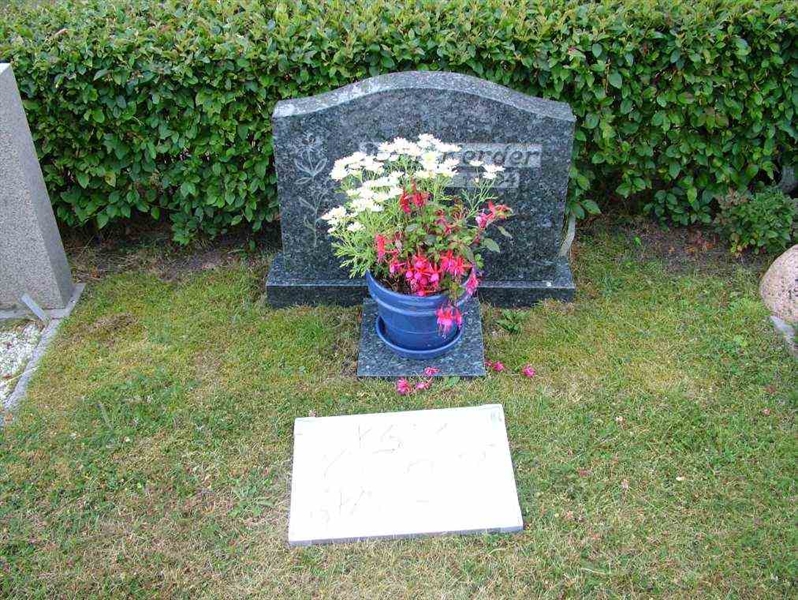 Hautatunnus: 7 07    23-2