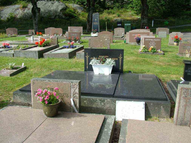 Hautatunnus: 7 02    57-3