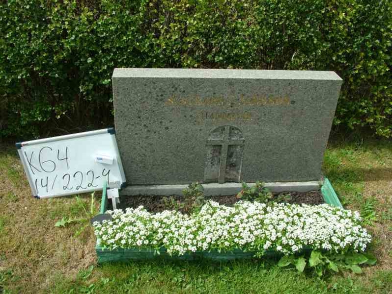 Hautatunnus: 4 14-G   222-224