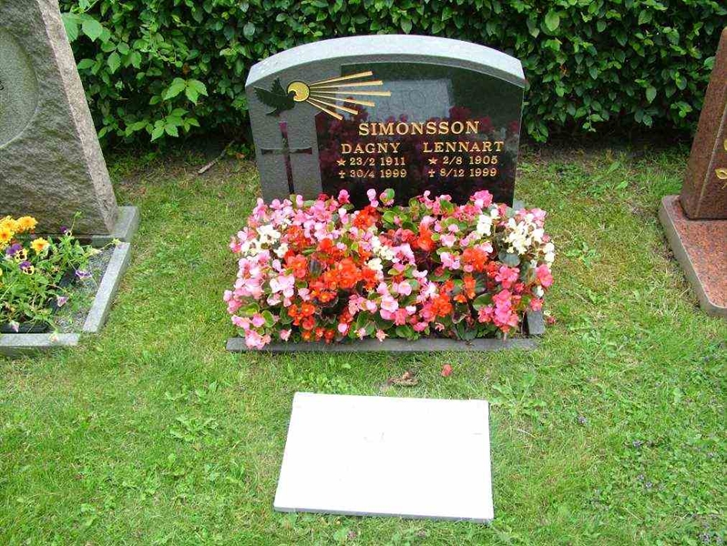 Hautatunnus: 7 09   107