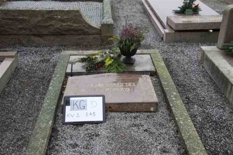 Gravnummer: 3 02   245