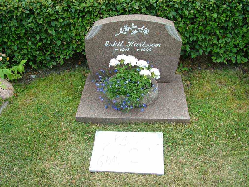 Hautatunnus: 7 07    25