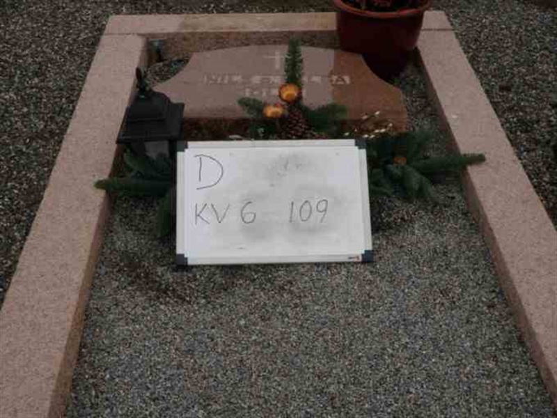 Gravnummer: 3 06   109