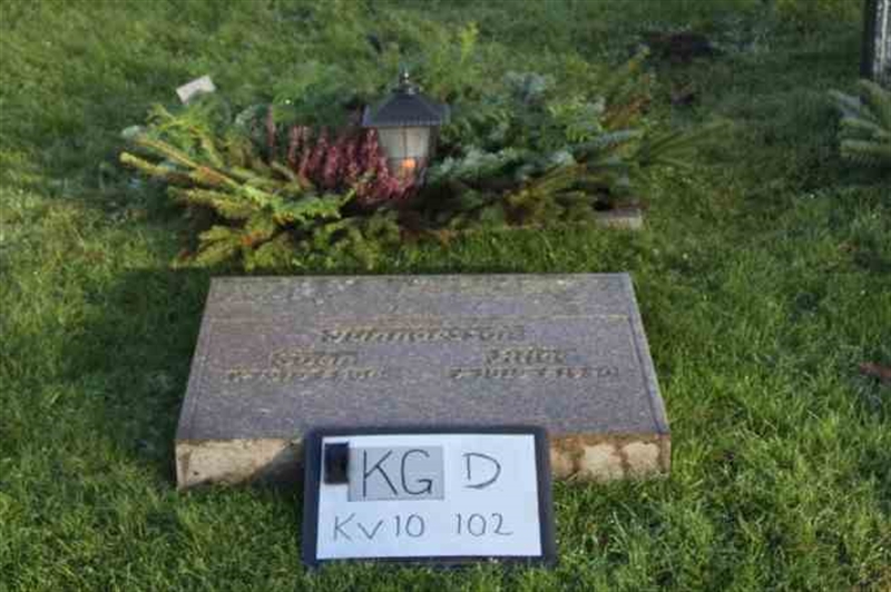 Gravnummer: 3 10   102