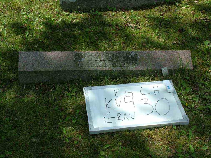 Hautatunnus: 7 04    30-1