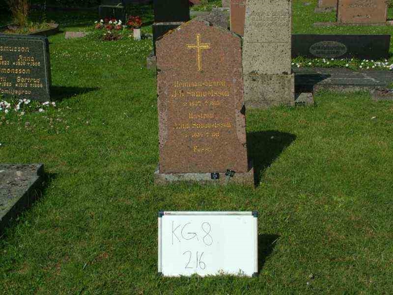 Hautatunnus: 8   216-2