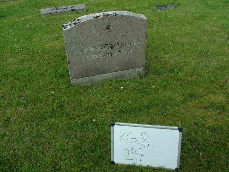 Grave number: 8   297-1