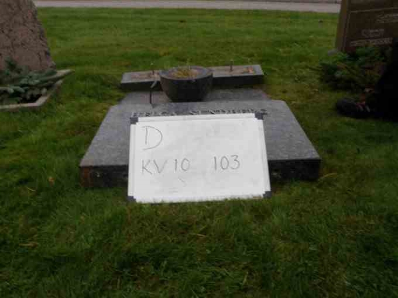 Gravnummer: 3 10   103