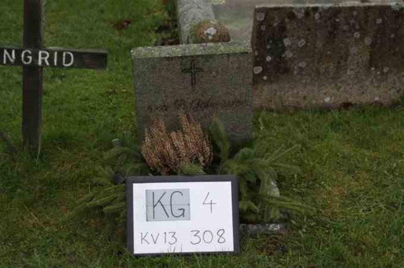 Hautatunnus: 4 13   308