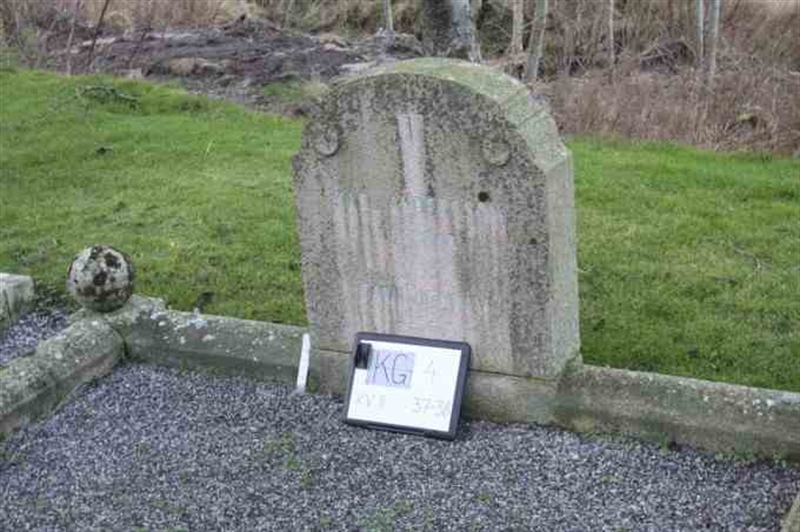 Hautatunnus: 4 11    37-38