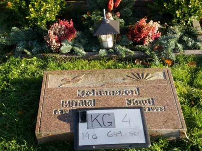 Hautatunnus: 4 14-G   649-650