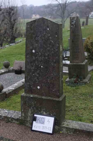 Hautatunnus: 4 11   311-312