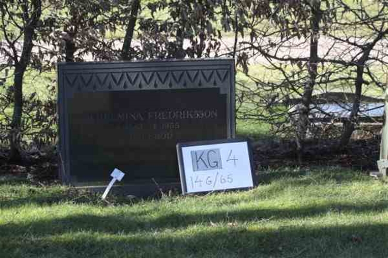 Hautatunnus: 4 14-G    65