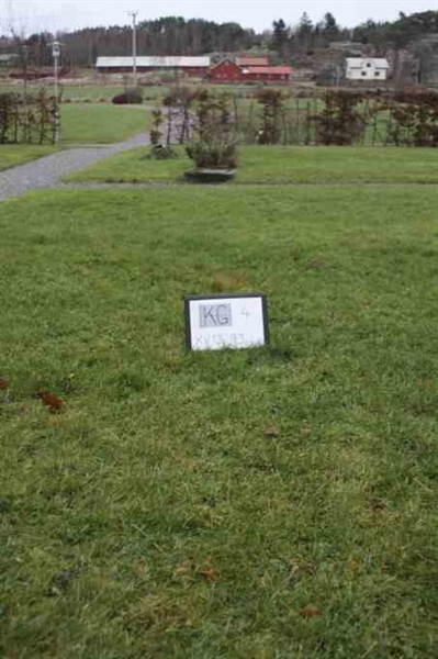 Hautatunnus: 4 13    93