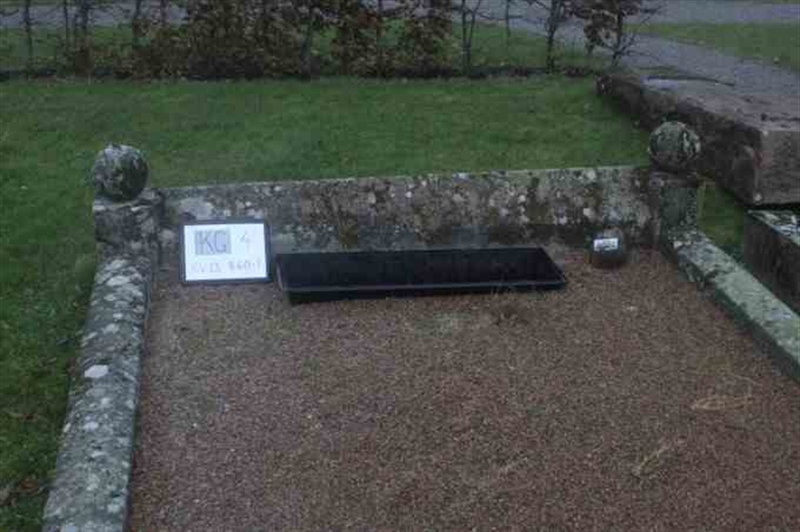 Hautatunnus: 4 13   860-861