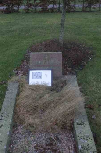 Hautatunnus: 4 13   605