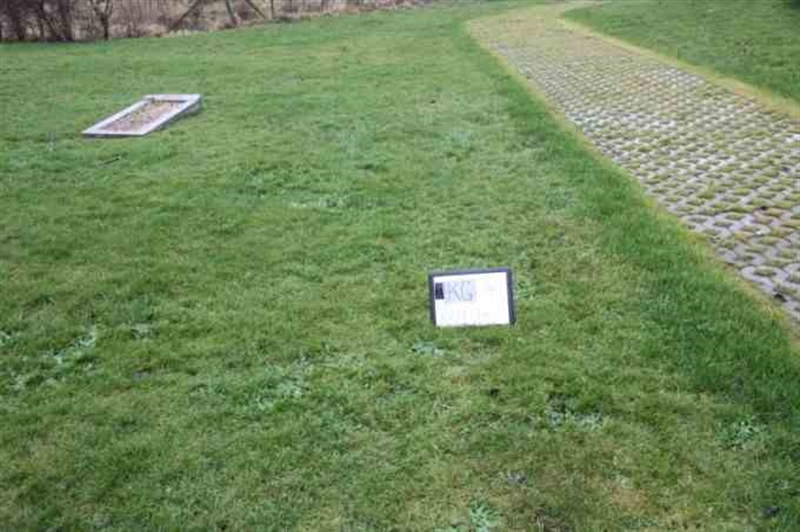 Gravnummer: 4 12    14