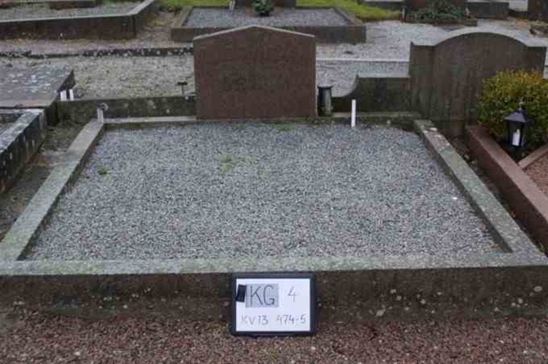 Gravnummer: 4 13   474-475