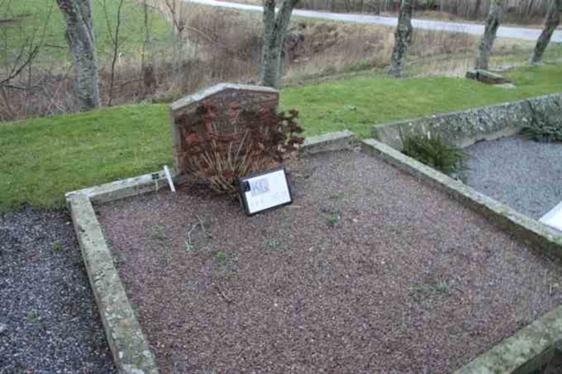 Hautatunnus: 4 11    30-31