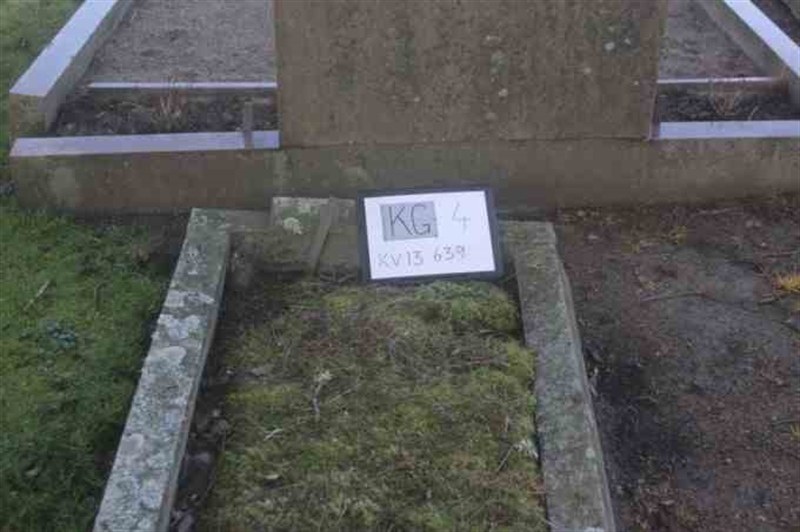 Hautatunnus: 4 13   639