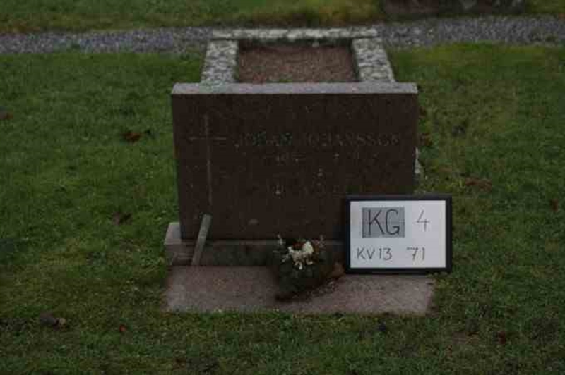 Hautatunnus: 4 13    71