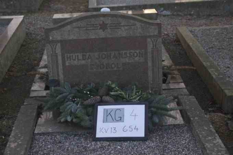 Hautatunnus: 4 13   654