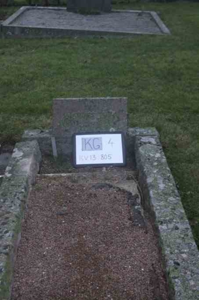 Hautatunnus: 4 13   805