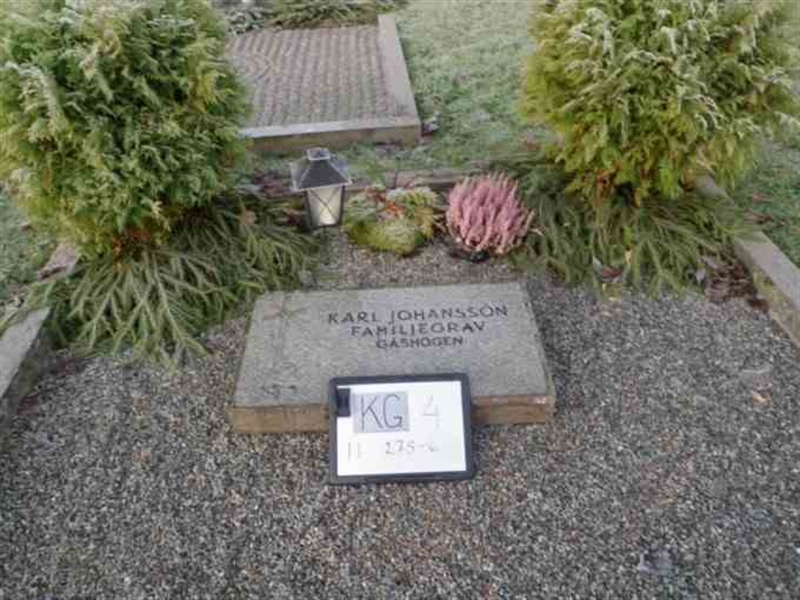 Hautatunnus: 4 11   275-276