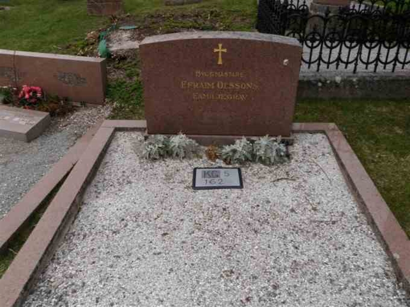 Gravnummer: 5   162-1