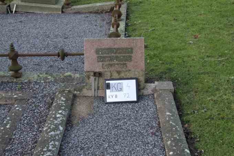 Hautatunnus: 4 11    72