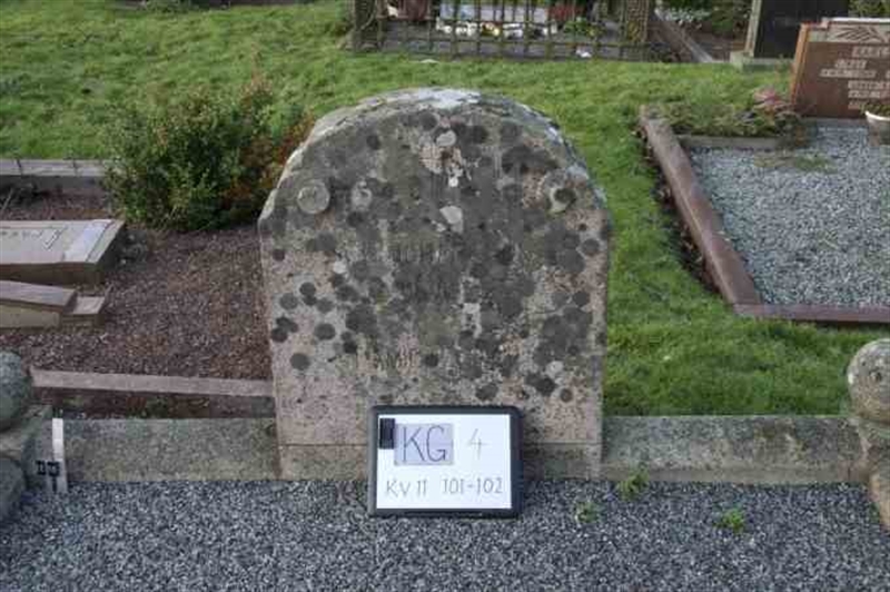 Hautatunnus: 4 11   101-102