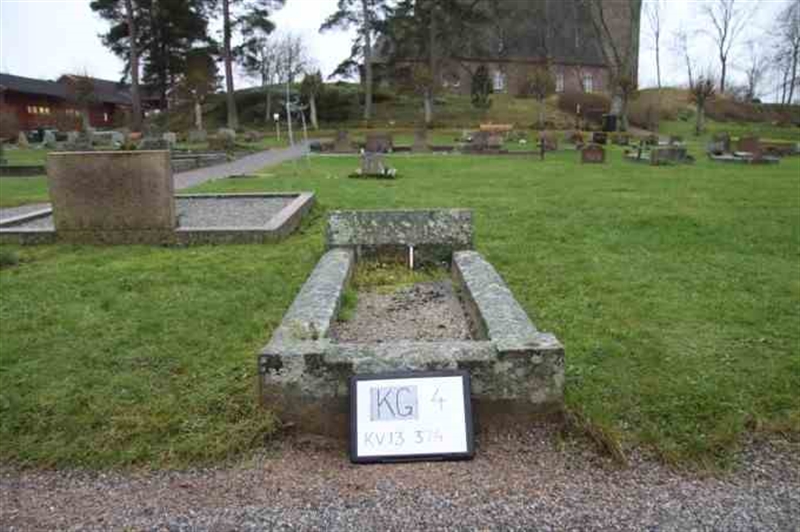 Hautatunnus: 4 13   374