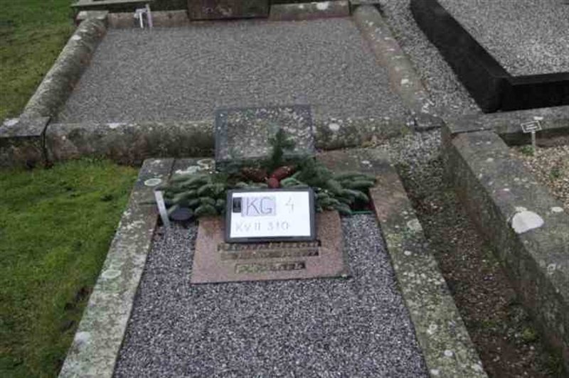 Hautatunnus: 4 11   310